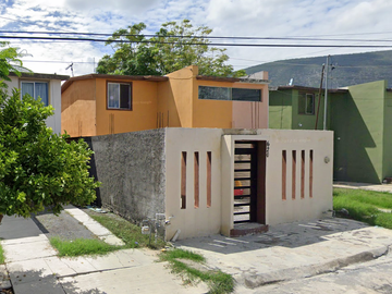 🔥 Casa en Hacienda Los Ayala – ¡Gran oportunidad!