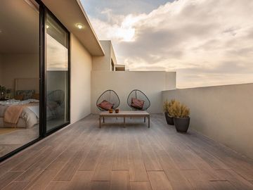 CASA EN GALERIAS SANTA ANITA 4 HABITACIONES ACABADOS DE MARMOL