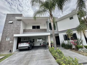 Casa en Venta en La Ceiba Residencial