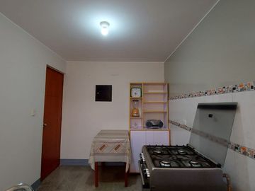 VENTA DE CASA TRES PISOS EN ICA
