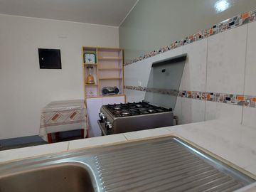 VENTA DE CASA TRES PISOS EN ICA