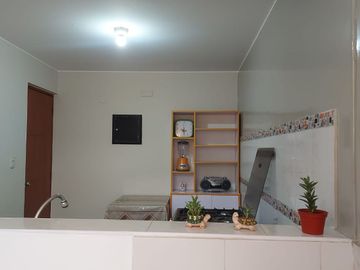 VENTA DE CASA TRES PISOS EN ICA