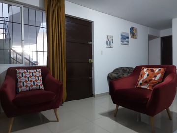 VENTA DE CASA TRES PISOS EN ICA