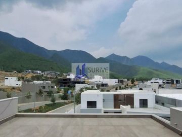 CASA EN VENTA BOSQUES DE LAS MISIONES SECTOR ENCINO CARRETERA NACIONAL ZONA SUR MONTERREY NL