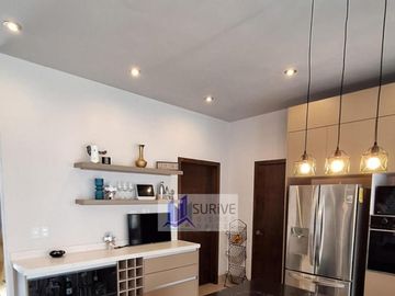 CASA EN VENTA BOSQUES DE LAS MISIONES SECTOR ENCINO CARRETERA NACIONAL ZONA SUR MONTERREY NL