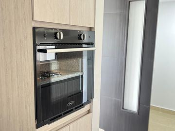 APARTAMENTO PARA ESTRENAR EN CONJUNTO CERRADO