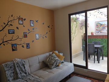 En Venta Casa Jardines de Carcelén, frente a Yambal
