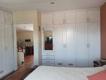 En Venta Casa Jardines de Carcelén, frente a Yambal