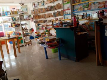 VENTA DE EDIFICIO COMERCAILA JIPIJAPA