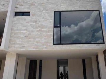 casa en venta nueva con roof garden  muy centrica en la col arbide