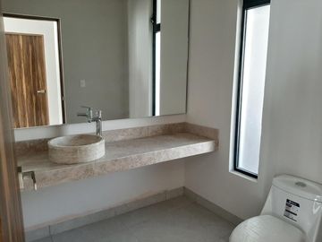 casa en venta nueva con roof garden  muy centrica en la col arbide