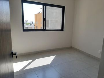 casa en venta nueva con roof garden  muy centrica en la col arbide