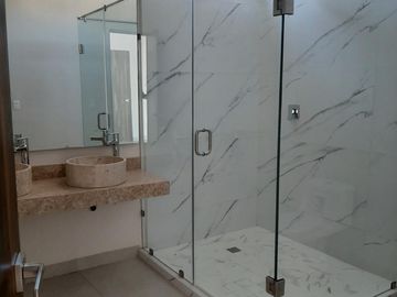 casa en venta nueva con roof garden  muy centrica en la col arbide
