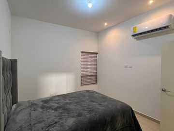 Venta - Casa de una planta en Cárdeno Residencial