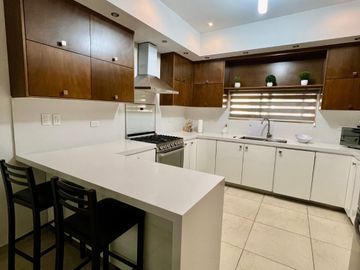 Venta - Casa de una planta en Cárdeno Residencial
