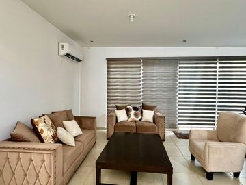 Venta - Casa de una planta en Cárdeno Residencial