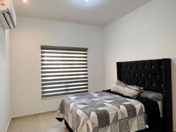 Venta - Casa de una planta en Cárdeno Residencial