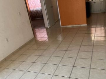 SE VENDE CASA EN PRADERAS DEL SOL, 90 METROS DE TERRENO Y 61 METROS DE CONSTUCCIÓN.