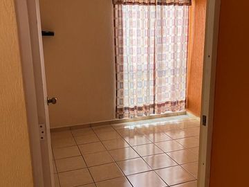 SE VENDE CASA EN PRADERAS DEL SOL, 90 METROS DE TERRENO Y 61 METROS DE CONSTUCCIÓN.
