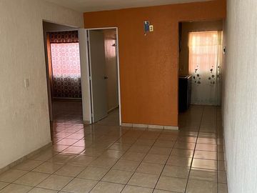 SE VENDE CASA EN PRADERAS DEL SOL, 90 METROS DE TERRENO Y 61 METROS DE CONSTUCCIÓN.