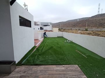 OPORTUNIDAD CASA RESIDENCIAL CAMPO AZUL SLP