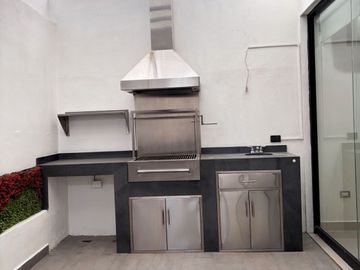 SE VENDE CASA EN CUMBRES