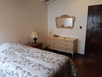 VENDO Preciosa Casa de Campo entre Lurín y Pachacamac 1000mts.  c/ Piscina y Jardines.