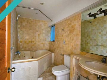 DEPARTAMENTO DÚPLEX EN VENTA 1101 M2 CALLE EL BOULEVARD - SANTIAGO DE SURCO