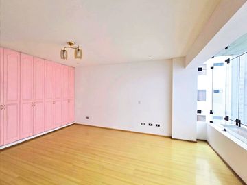 DEPARTAMENTO DÚPLEX EN VENTA 1101 M2 CALLE EL BOULEVARD - SANTIAGO DE SURCO