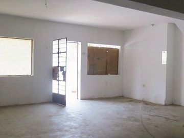 CASA COMERCIAL EN VENTA 96 M2 A.H. VIRGEN FÁTIMA DE MORÓN – CHACLACAYO