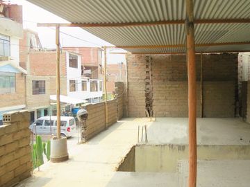 CASA COMERCIAL EN VENTA 96 M2 A.H. VIRGEN FÁTIMA DE MORÓN – CHACLACAYO
