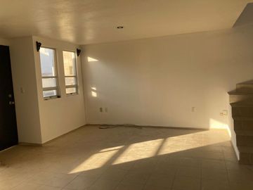 CASA EN VENTA PRIVADA DEL SOL PRIMERA SECCION