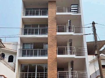 DEPARTAMENTO 4TO PISO EN VENTA 105 M2 URB. MAYORAZGO – ATE