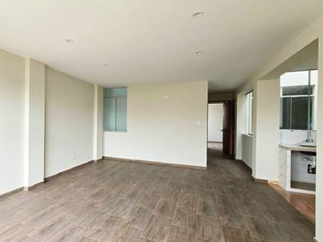 DEPARTAMENTO 4TO PISO EN VENTA 105 M2 URB. MAYORAZGO – ATE