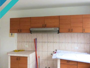 DEPARTAMENTO 2DO PISO EN VENTA 110 M2 AV. MELGAREJO – LA MOLINA