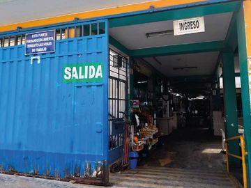 LOCALES EN VENTA MERCADO HUASCAR STA ANITA – SANTA ANITA