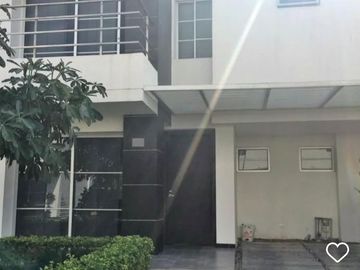 venta de casa 3 habitaciones villa camprestre