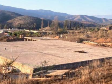 VENDE AMPLIO TERRENO URBANIZADO EN QUILLOTA