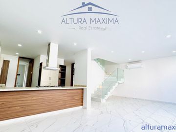 Casa Nueva en Venta Solares Coto Azent Zona Real Zapopan