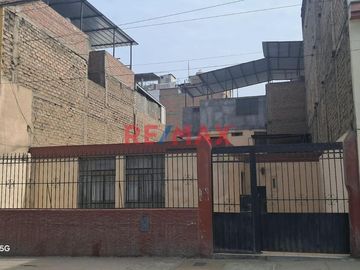 Se Vende Casa Como Terreno !!!!!! Oportunidad Única De Inversión En San Juan De Miraflores!!!!!!