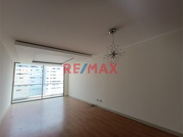 Departamento En La Av 2 De Mayo En San Isidro