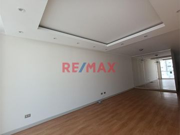 Departamento En La Av 2 De Mayo En San Isidro