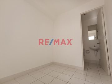 Departamento En La Av 2 De Mayo En San Isidro
