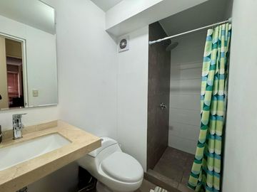 En Venta Moderno Y Amplio Dpto En Condominio Home Cayma