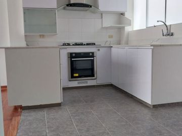 San Borja – Alquiler Departamento 3 dormitorios
