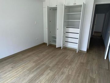 Venta de lindo departamento de estreno en Miraflores