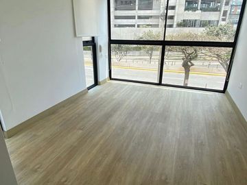 Venta de lindo departamento de estreno en Miraflores