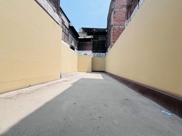 LOCAL COMERCIAL EN LA MEJOR ZONA COMERCIAL  DE SURQUILLO