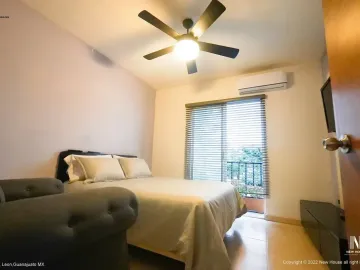 CASA EN VENTA EN ZONA  SUR CERCA DEL CENTRO COMERCIAL ALTACIA