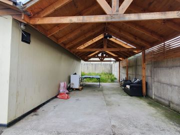 CASA ESQUINA NUEVA Y ESPACIOSA EN PUERTO MONTT ¡TU HOGAR IDEAL!
